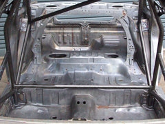 Kit de jaula antivuelco histórica certificada FIA estilo fábrica T45 para Subaru Legacy primera generación B