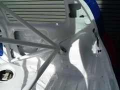 Kit de jaula de seguridad multipunto T45 para RENAULT Clio MK2. Certificado por la FIA