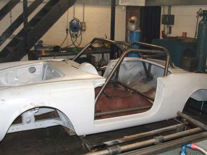 ALFA ROMEO Spyder (`63) Historic T45 roll cage kit. MS UK Compliant to Appendix K