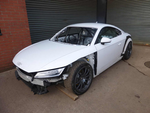AUDI TT MK3 Multipoint T45 roll cage kit 
