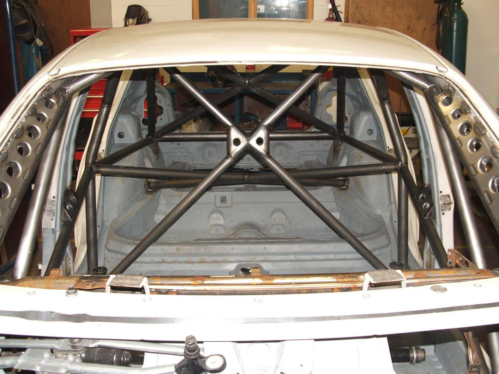 BMW 1 Series E81 E82 E87 International Multipoint T45 roll cage kit. FIA Certificated