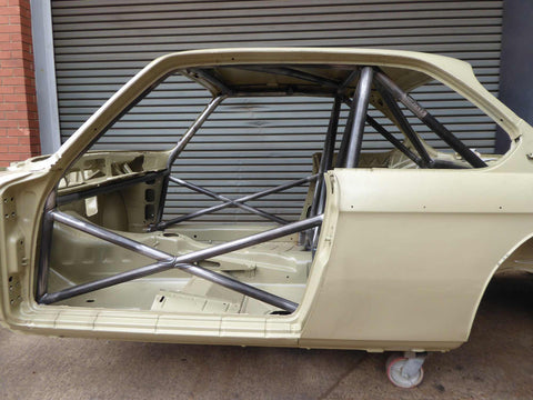 BMW CSL Historic CDS roll cage kit. MS UK Compliant to Appendix K 