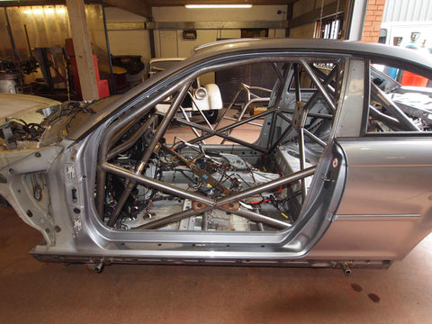 BMW E46 2dr International Multipoint T45 roll cage kit. FIA Certificated 