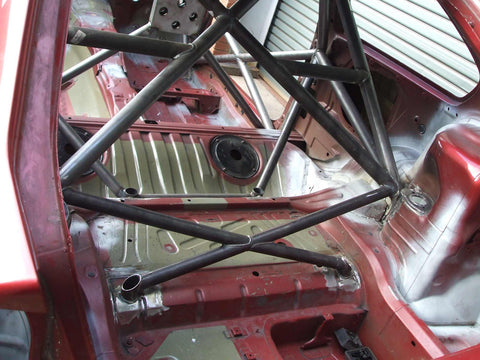 BMW E46 Compact International Multipoint T45 roll cage kit. FIA Certificated 
