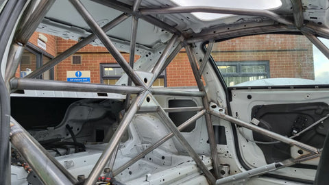 BMW M2 F87 Multipoint T45 roll cage kit 