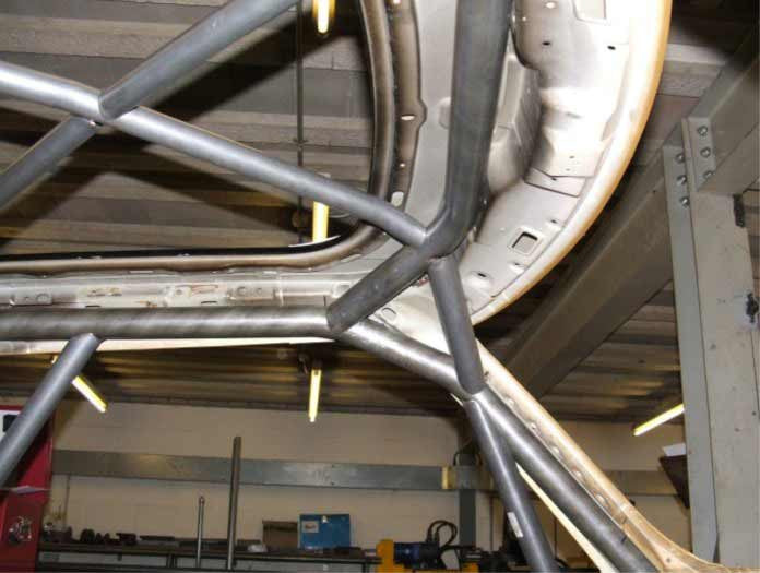 kit de jaula de seguridad multipunto internacional CDS para BMW Mini R50 y R53. Certificado por la FIA