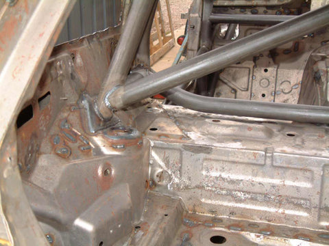 BMW Z3 Coupe International Multipoint T45 roll cage kit. FIA Certificated 