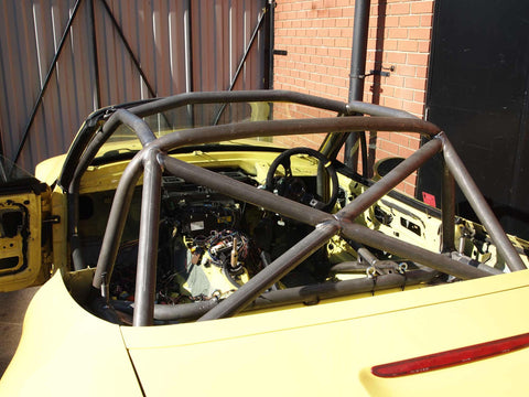 BMW Z3 Roadster International Multipoint T45 roll cage kit. FIA Certificated 