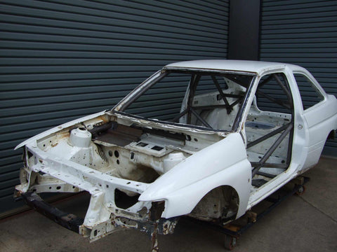 FORD Escort Cosworth International Multipoint T45 roll cage kit. FIA Certificated 