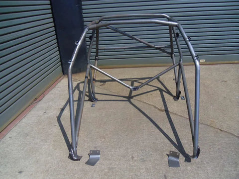 FORD Escort Mk2 Bolt in roll cage - FIA / MSUK National Certificated 