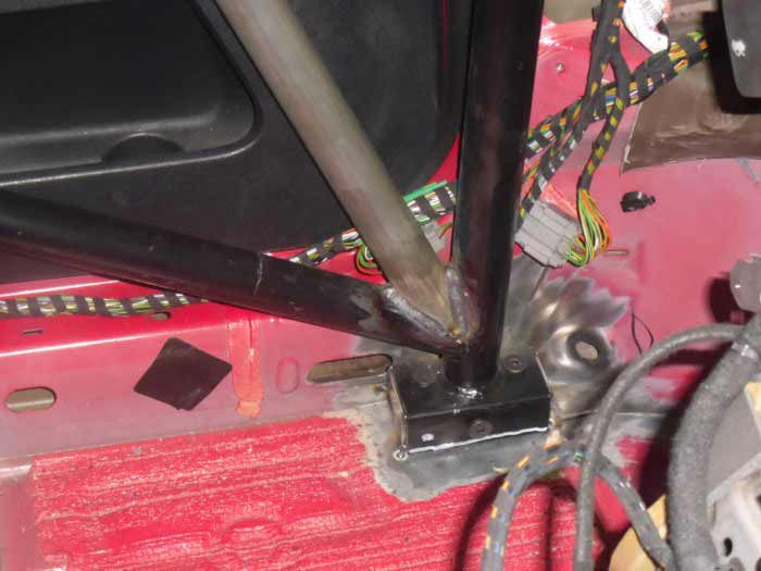 FORD Fiesta Mk5+6+ST150 International Bolt-in CDS roll cage. FIA Certificated