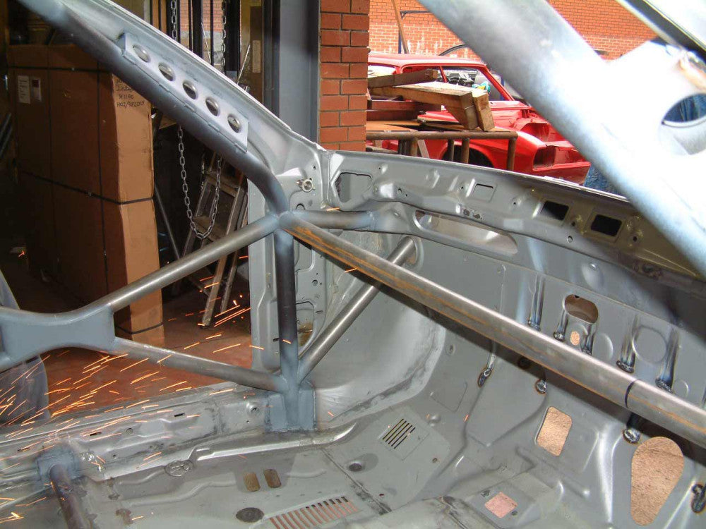 FORD Mondeo MK2 Multipoint CDS roll cage kit