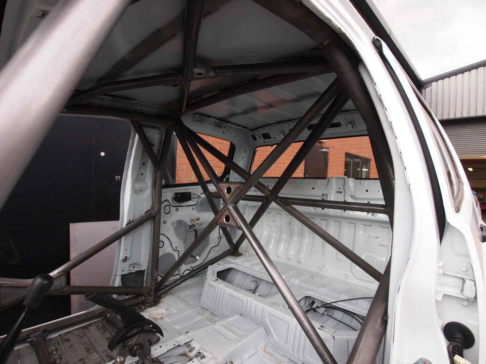 ISUZU D-Max International Multipoint T45 roll cage kit. FIA Certificated