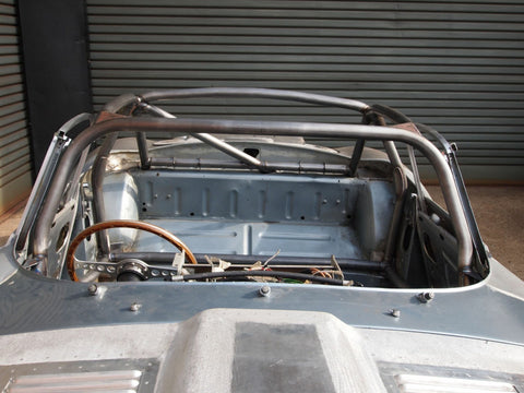 JAGUAR E-Type Historic T45 roll cage. FIA/MSUK certificated to Appendix K 