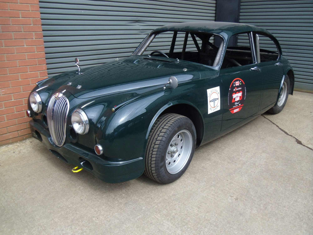 Kit de jaula de seguridad T45 histórica JAGUAR MK2. Cumple con el Anexo K de MS UK