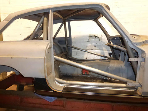 MG MGB Historic T45 roll cage kit. MS UK Compliant to Appendix K 