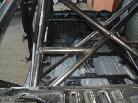 MITSUBISHI Lancer EVO 3 International Multipoint T45 roll cage kit. FIA Certificated 
