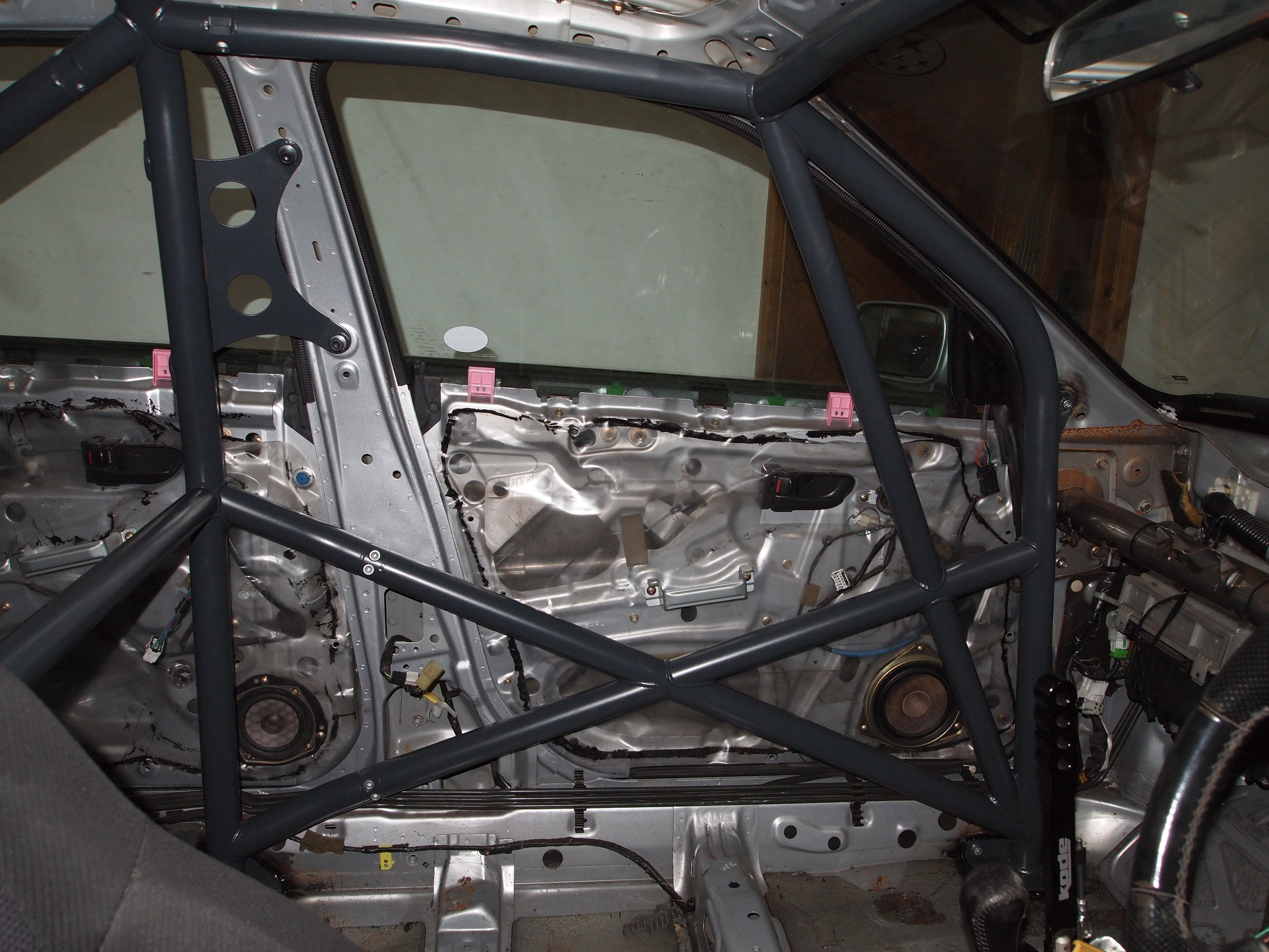 SUBARU Impreza GDB Bolt-in T45 roll cage 