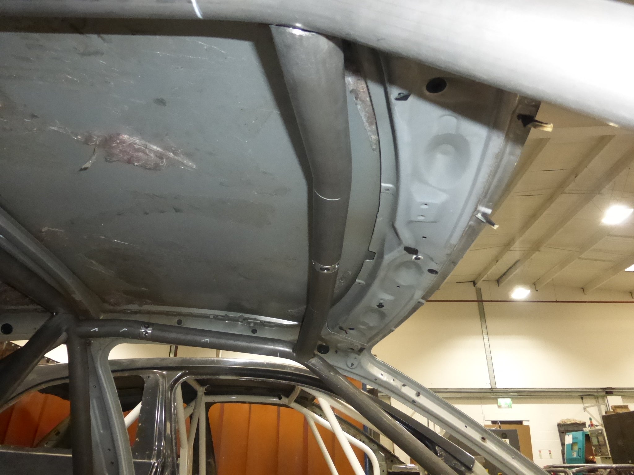 BMW E46 Compact Bolt-in CDS roll cage MS UK Compliant 