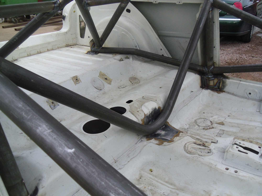 kit de jaula de seguridad multipunto CDS PEUGEOT 205 Internacional. Certificado por la FIA