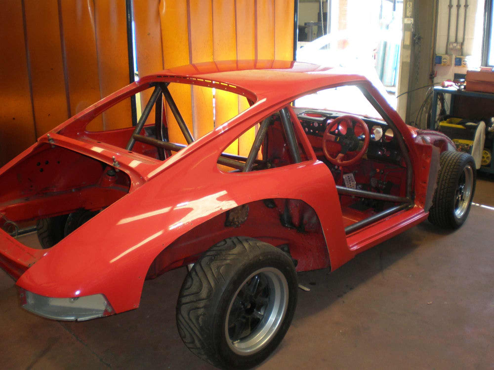 Kit de jaula de rodillo T45 para barra de puerta recta histórica PORSCHE 911. Cumple con MS UK según el Apéndice K