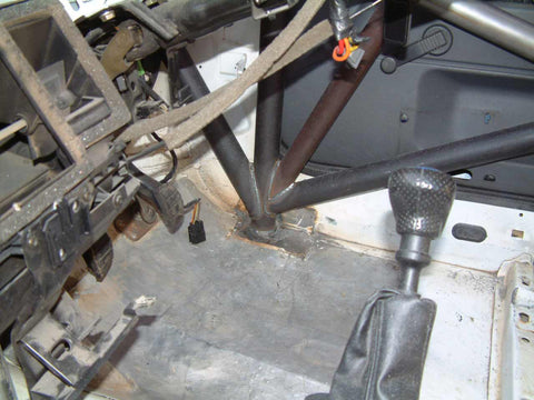 RENAULT Clio Mk1 International Multipoint T45 roll cage kit. FIA Certificated 