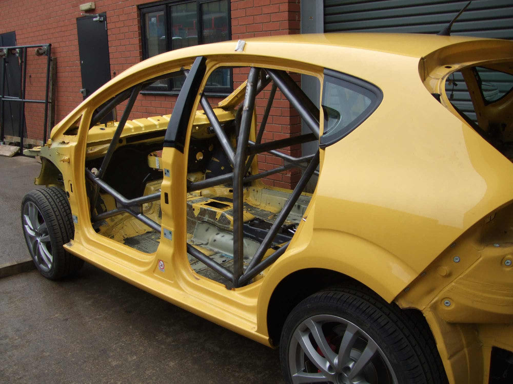 SEAT Leon Cupra 05> Multipoint T45 roll cage kit