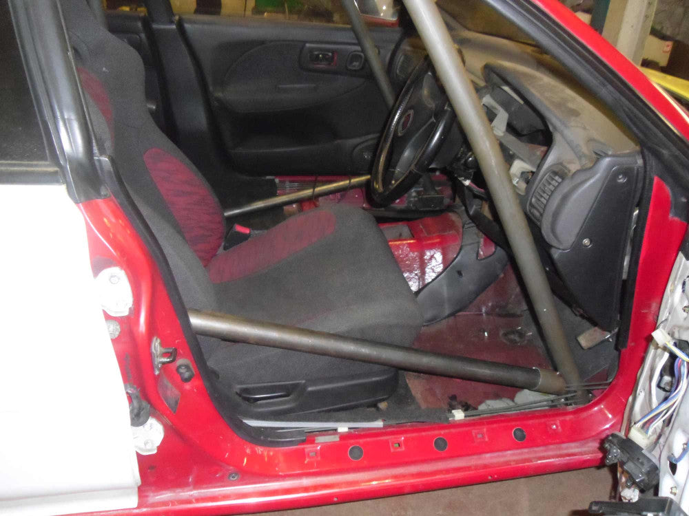 SUBARU Impreza 2/4dr GC8 Bolt-in CDS roll cage MS UK Compliant