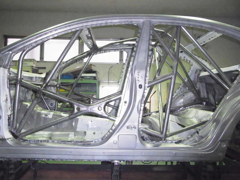 SUBARU Impreza GP / GJ GrpN International Multipoint T45 roll cage kit. FIA Certificated 