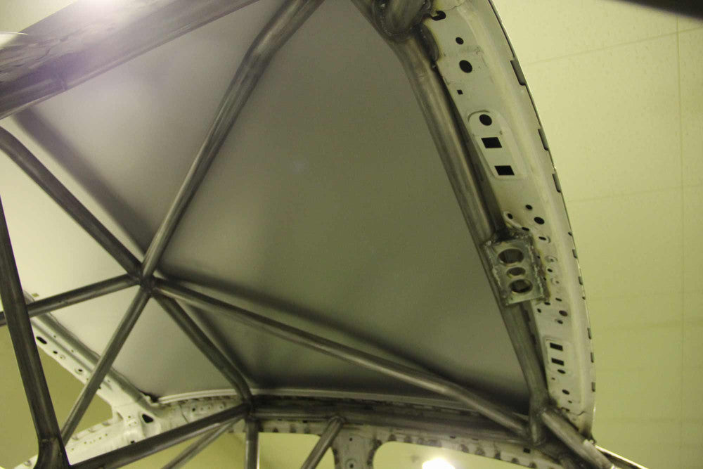 kit de jaula de seguridad multipunto T45 para SUBARU Impreza GP / GJ R4. Certificado por la FIA