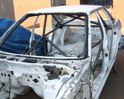 SUBARU Legacy HISTORIC T45 roll cage kit. FIA Certificated 