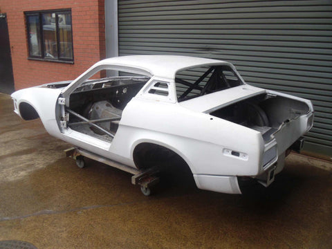 TRIUMPH TR7 Factory Style Multipoint T45 roll cage kit 