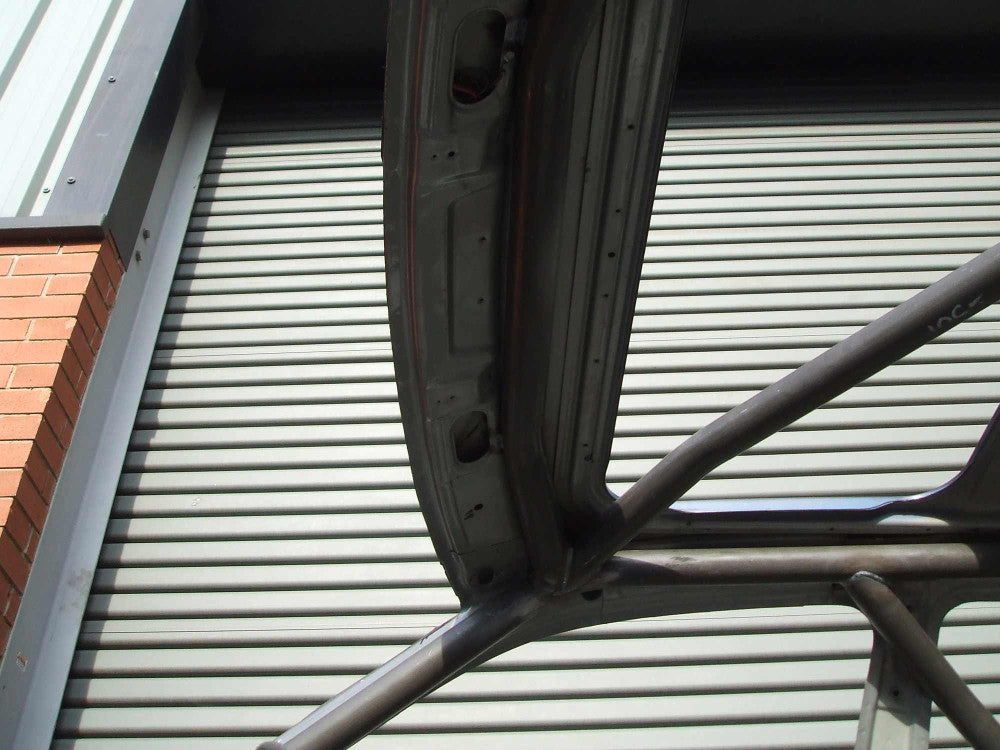 VAUXHALL Cavalier MK3 88-95 Multipoint T45 roll cage kit