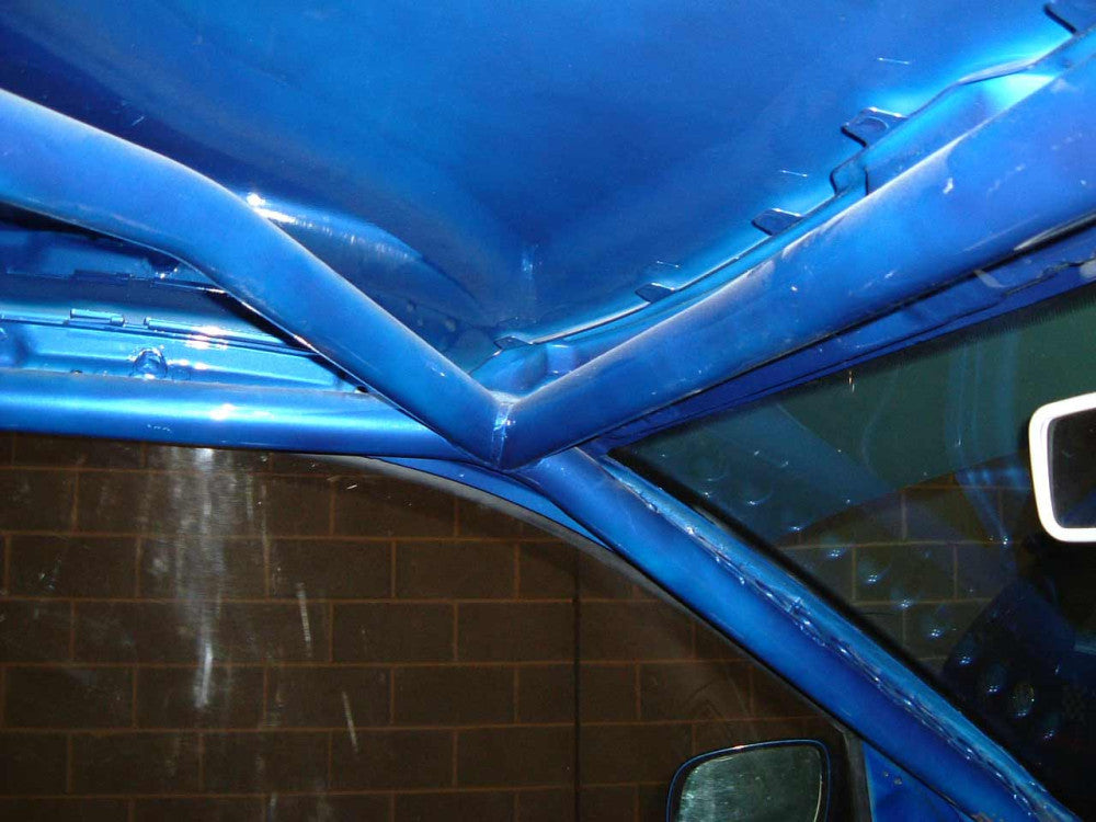 VOLKSWAGEN Golf Mk4 R32 International Multipoint T45 roll cage kit. FIA Certificated