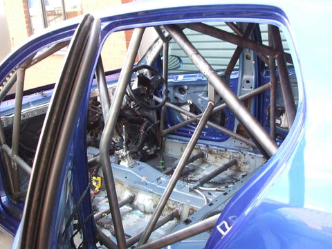 VOLKSWAGEN Golf Mk5 R32 Multipoint T45 roll cage kit 