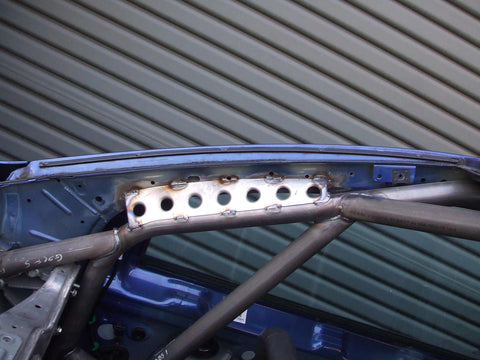 VOLKSWAGEN Golf Mk5 R32 Multipoint T45 roll cage kit 