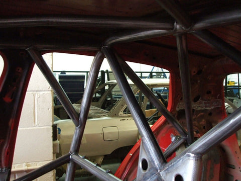 VOLKSWAGEN Golf Mk7 Multipoint T45 roll cage kit FIA Certificated 