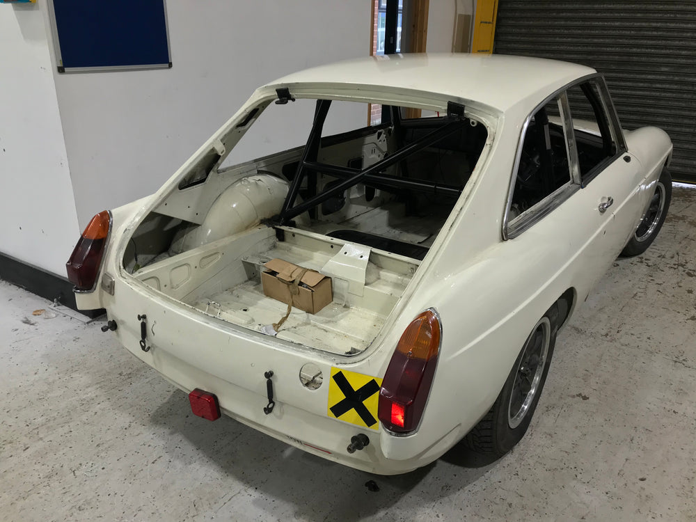 MG MGB GT Bolt-in T45 roll cage MS UK Compliant to Appendix K 